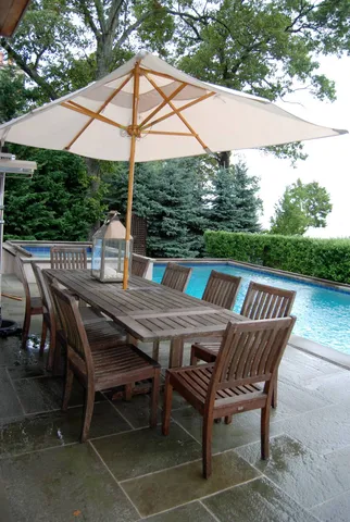 $165,000 | 3581 Noyack Road, Sag Harbor, NY 11963