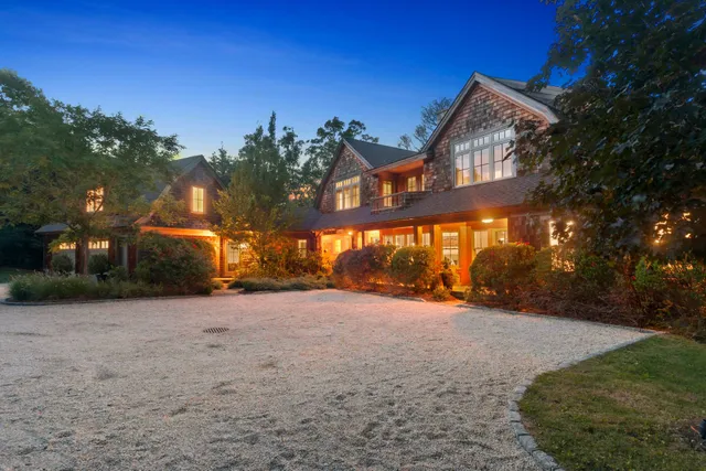 $165,000 | 3581 Noyack Road, Sag Harbor, NY 11963