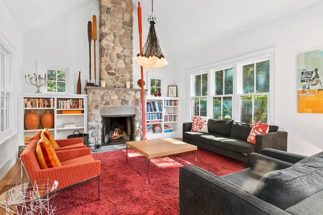 $165,000 | 3581 Noyack Road, Sag Harbor, NY 11963