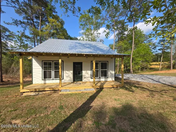 $210,000 | 401 George Ford Road, Carriere, MS 39426