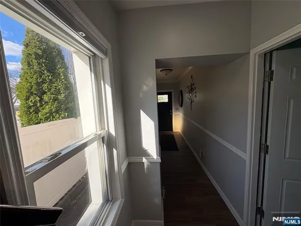 $3,500 | 282 Harding Avenue, Unit 1, Teaneck, NJ 07666