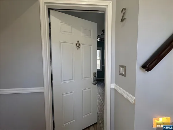 $3,500 | 282 Harding Avenue, Unit 1, Teaneck, NJ 07666