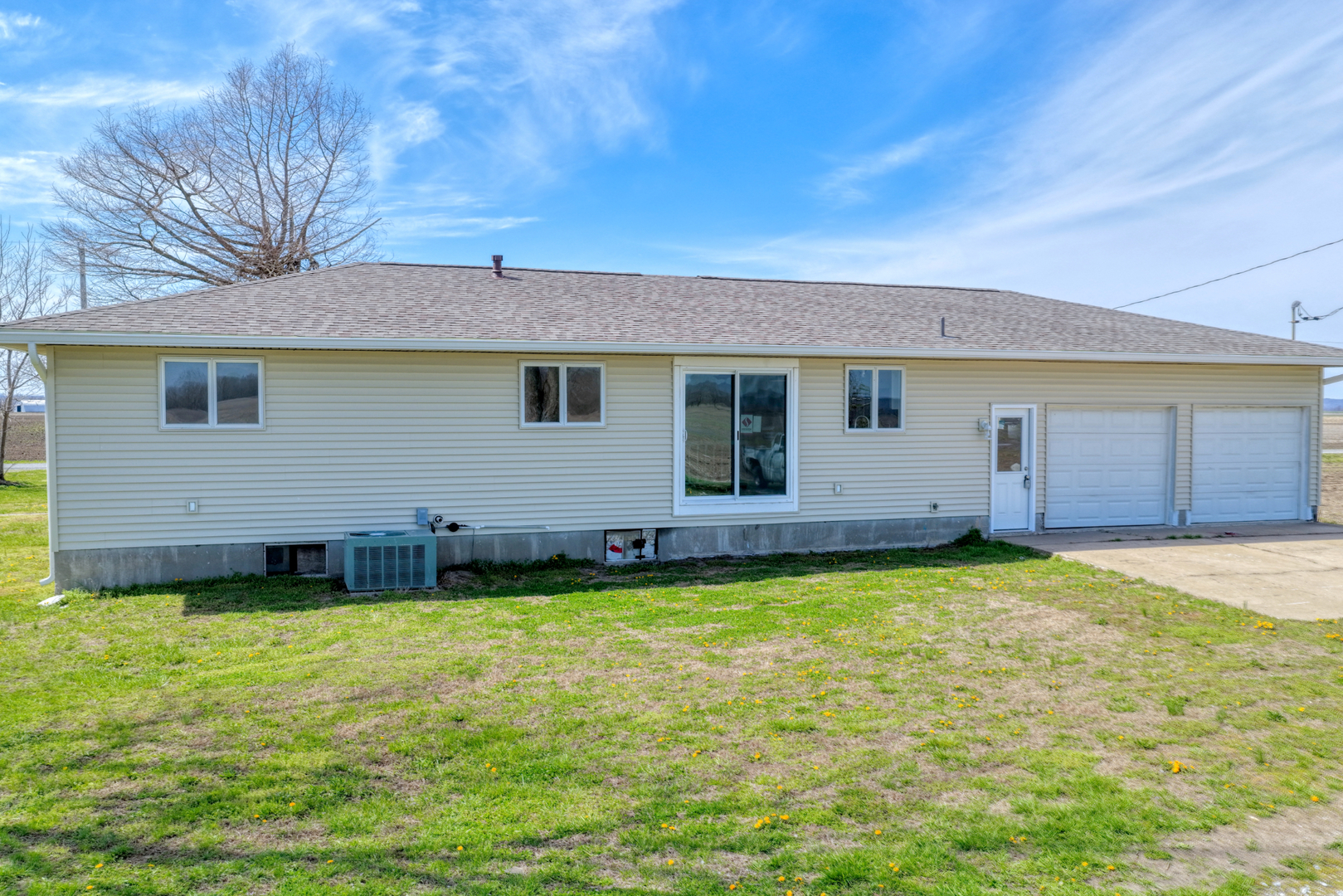 676 Swan Pond Road Jacob, IL 62950 - Photo 39 of 42 a backyard of a house