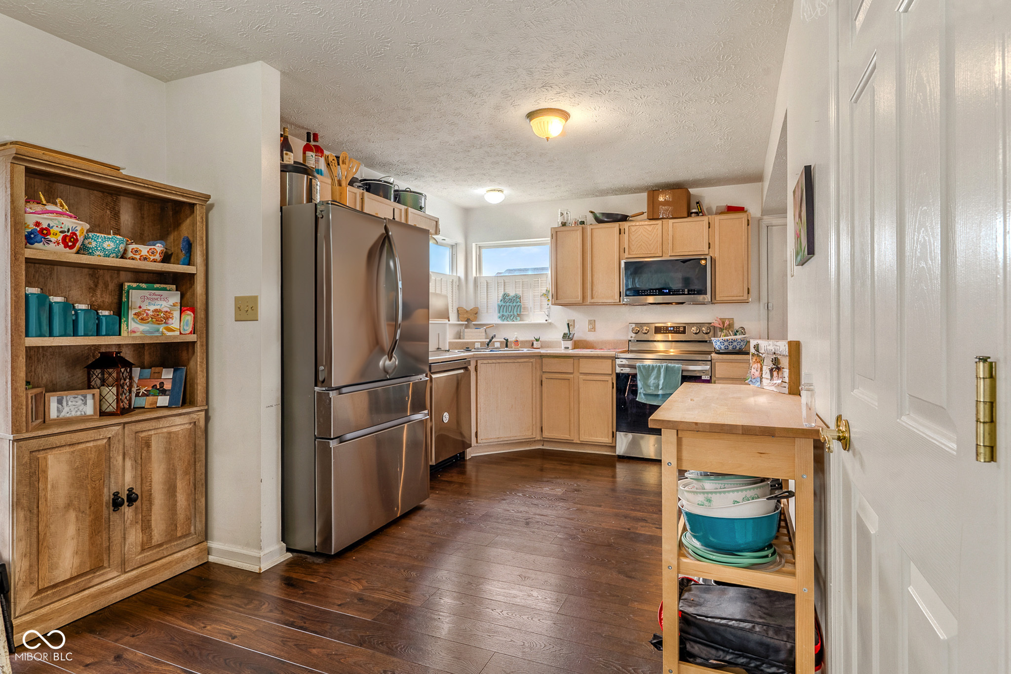 665 Hummingbird Lane Whiteland, IN 46184 - Photo 12 of 38