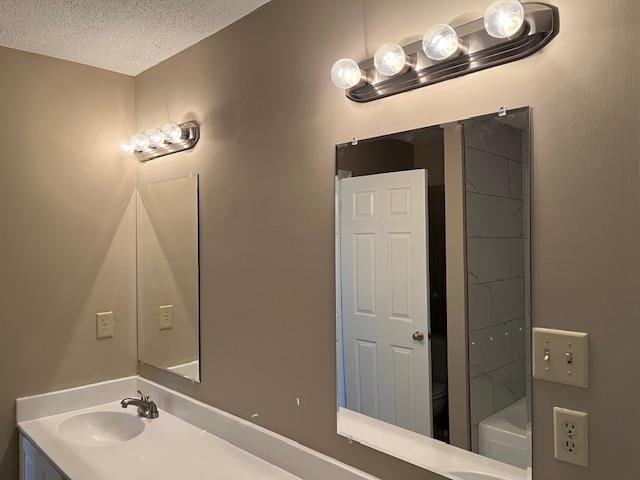 408 Great Falls Road Collierville, TN 38017 - Photo 9 of 14 a bathroom with a sink and a mirror