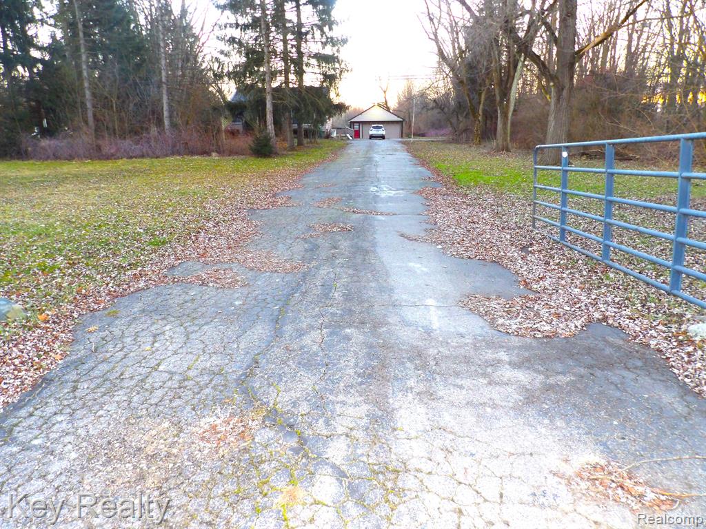 44291 Bemis Road Belleville, MI 48111 - Photo 2 of 54