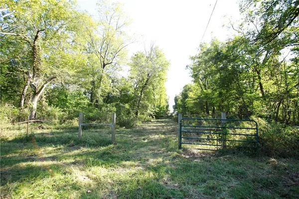 $159,900 | Tbd South Walker Road, Harrisonville, MO 64701