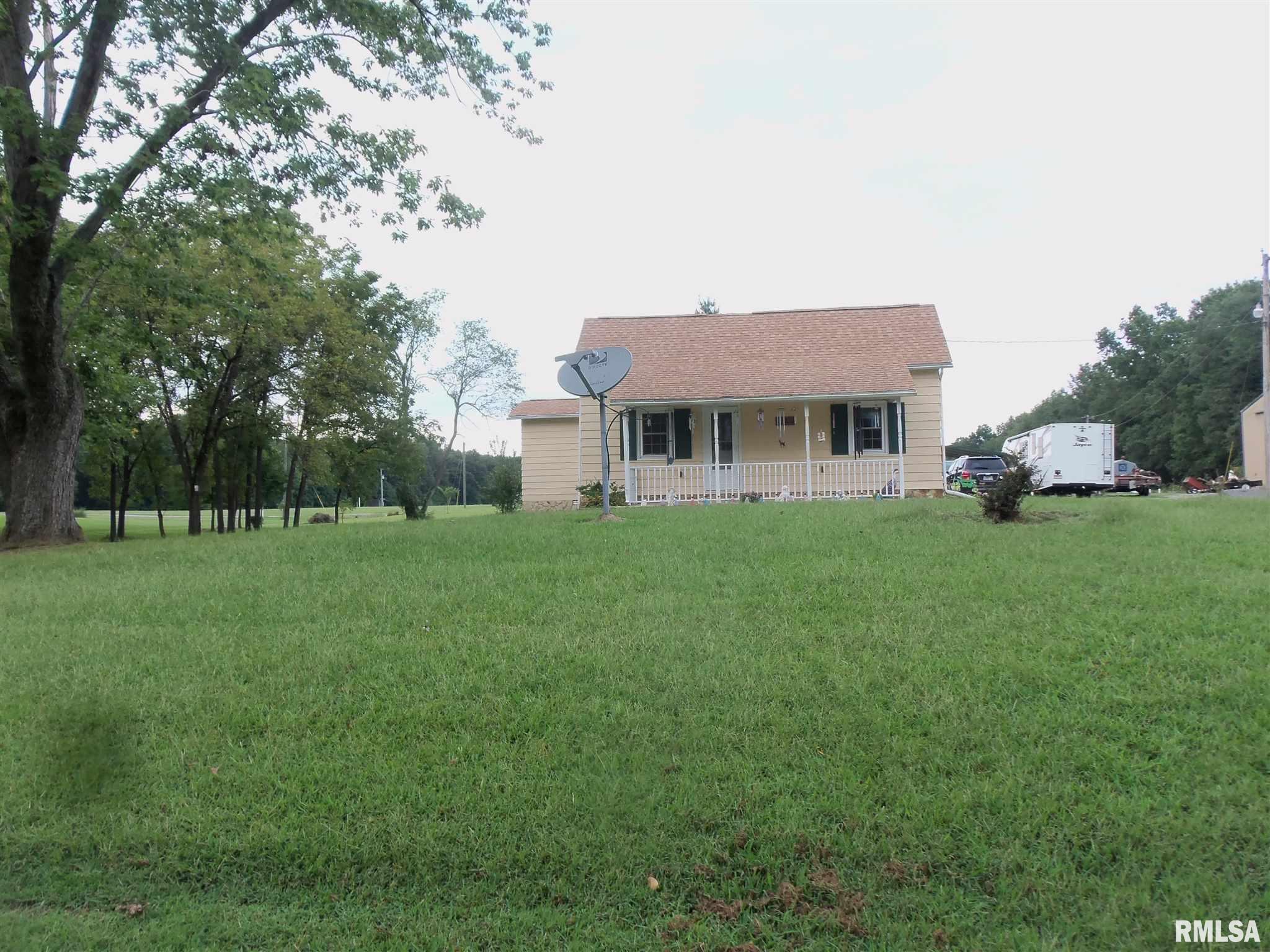 15811 Rose Road Benton, IL 62812 - Photo 3 of 50