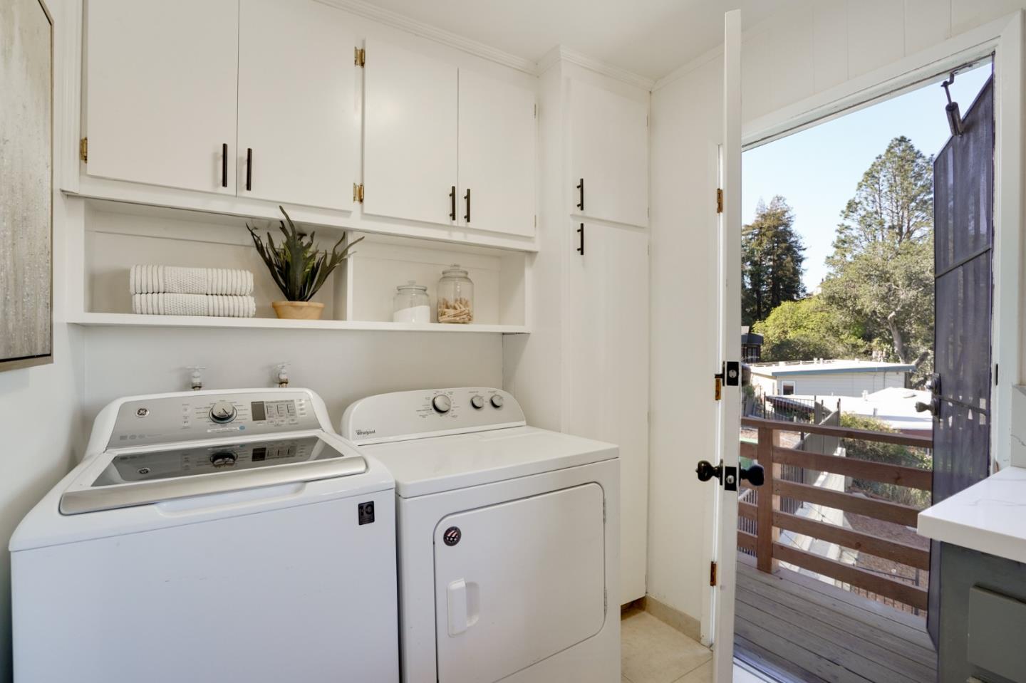 4615 Redding Street Oakland, CA 94619 - Photo 14 of 49 a view of kitchen and sink