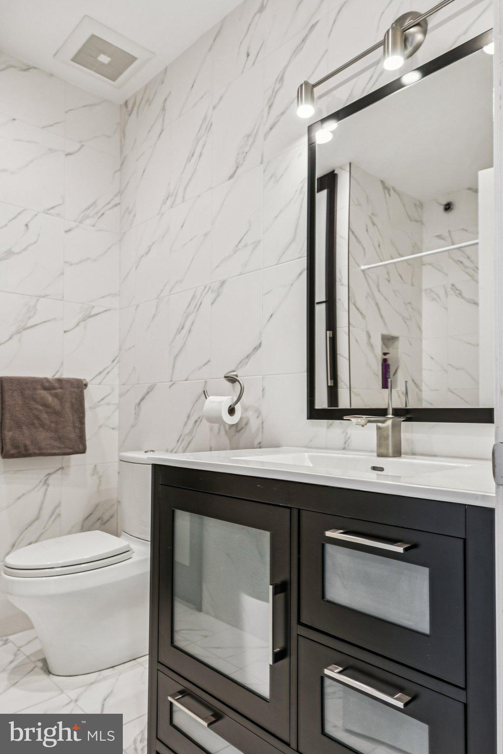 143 South 2nd Street, Unit 605 Philadelphia, PA 19106 - Photo 21 of 27