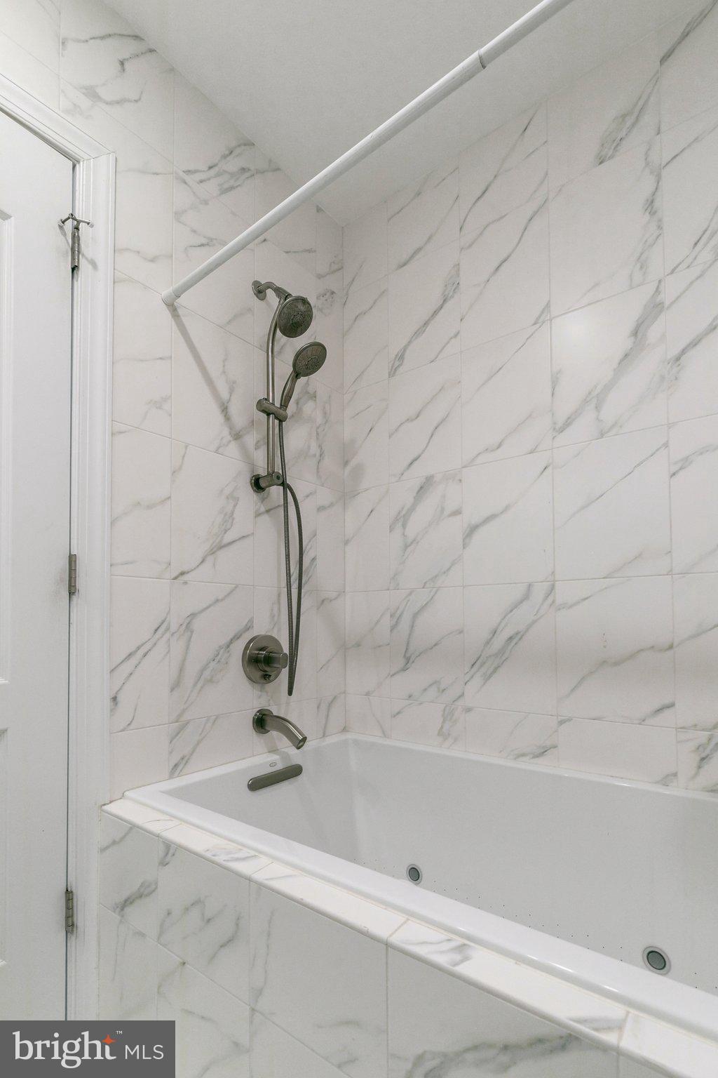 143 South 2nd Street, Unit 605 Philadelphia, PA 19106 - Photo 22 of 27