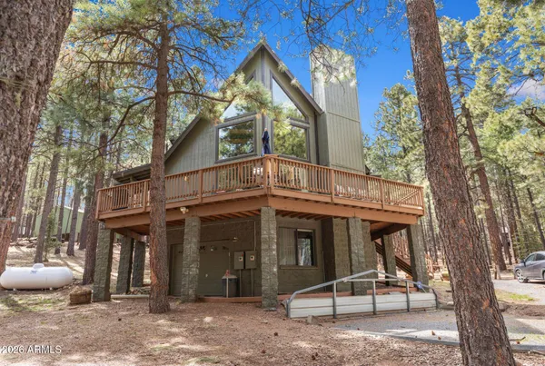 $999,000 | 628 Trout Springs Road, Forest Lakes, AZ 85931