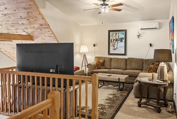 $999,000 | 628 Trout Springs Road, Forest Lakes, AZ 85931