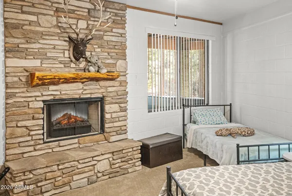 $999,000 | 628 Trout Springs Road, Forest Lakes, AZ 85931