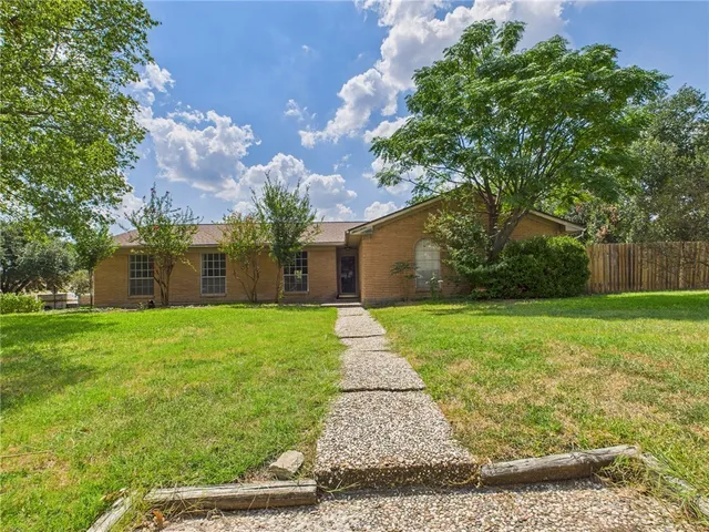 $275,000 | 3704 Holly Drive, Bryan, TX 77802