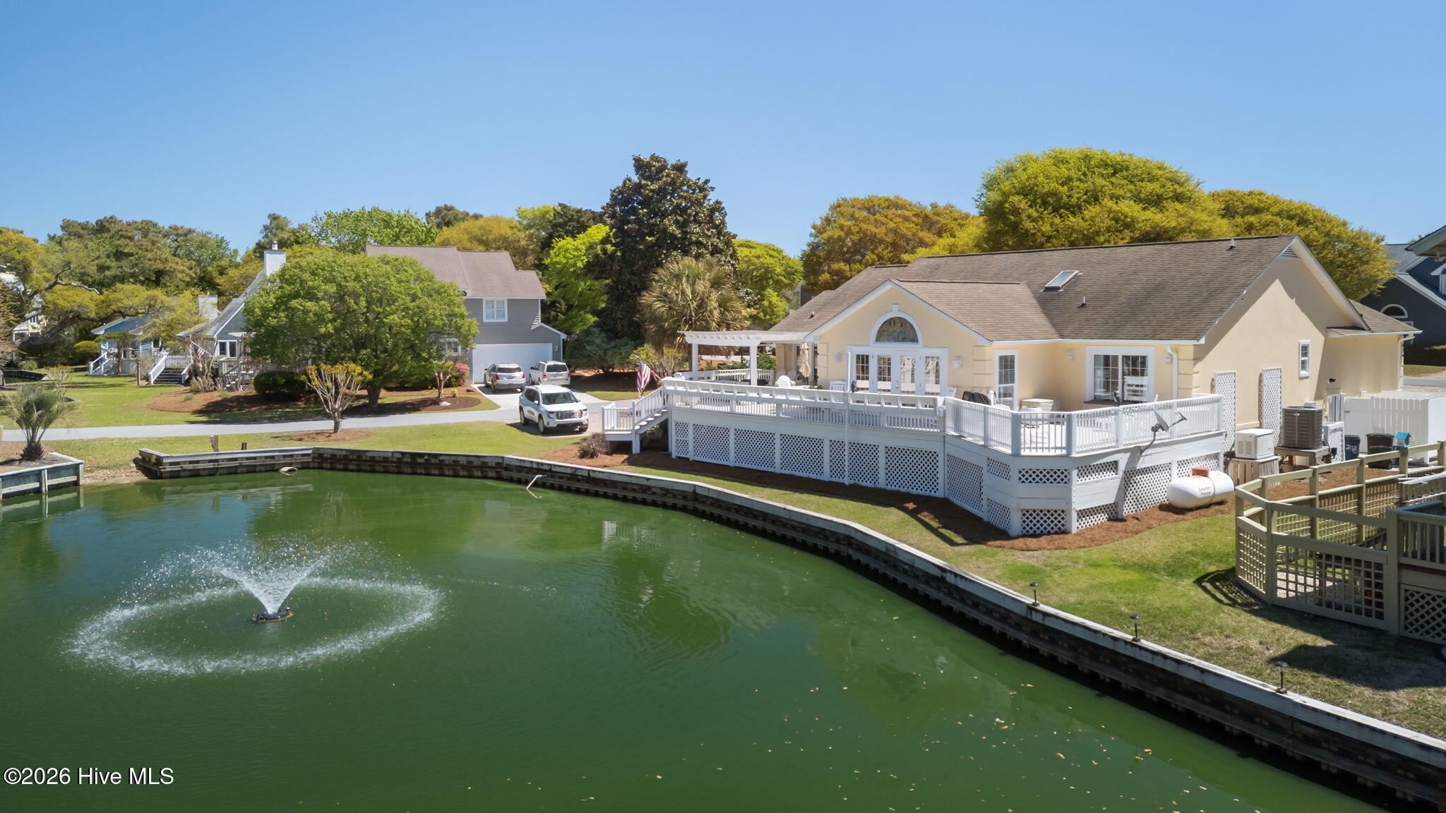 218 Sandfiddler West Emerald Isle, NC 28594 - Photo 6 of 55 57-web-or-mls-DJI_20260410133045_0266_D