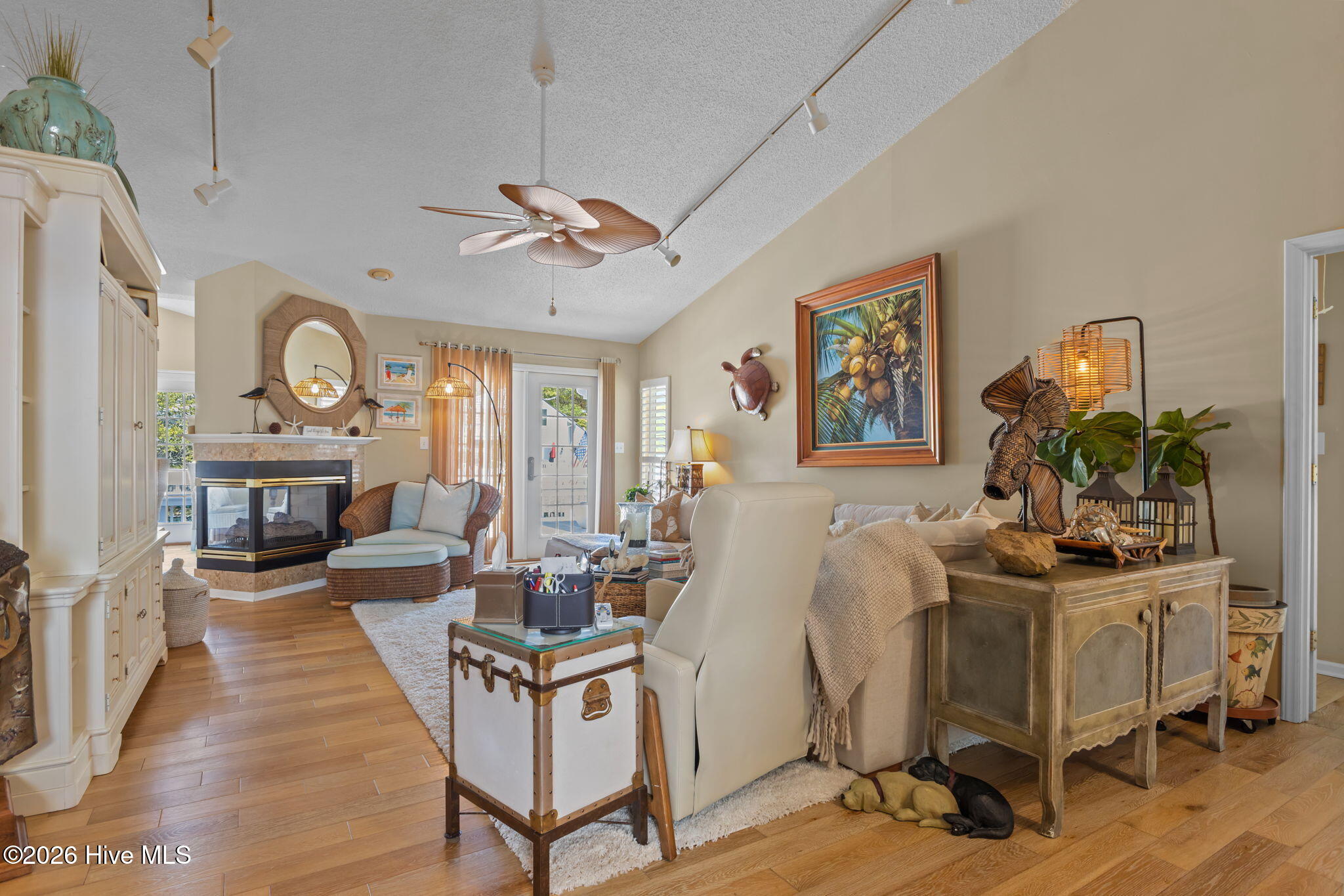 218 Sandfiddler West Emerald Isle, NC 28594 - Photo 13 of 55 13-web-or-mls-1S3A7332