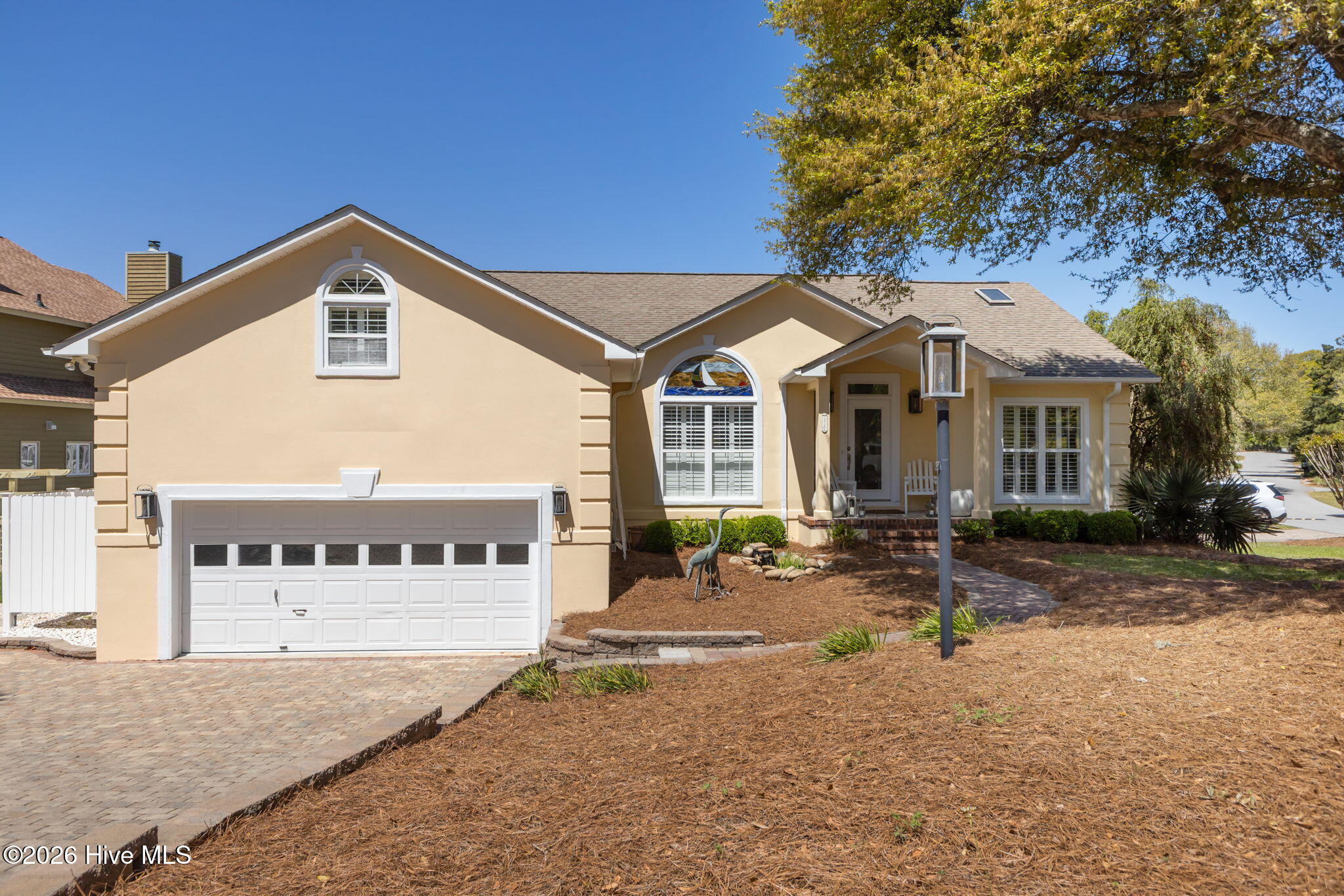 218 Sandfiddler West Emerald Isle, NC 28594 - Photo 2 of 55 2-web-or-mls-1S3A7514