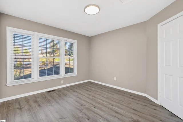 $290,000 | 104 Brown Lane, Simpsonville, SC 29681