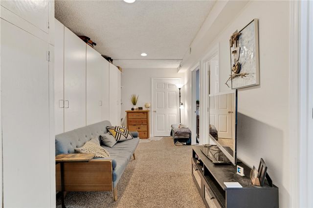 $1,195,000 | 6221 Mammoth Avenue, Valley Glen, CA 91401