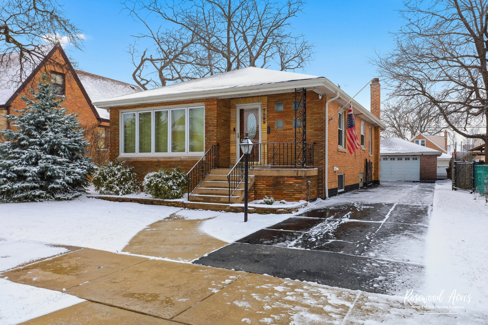 7329 55th Place Summit, IL 60501 - Photo 2 of 2