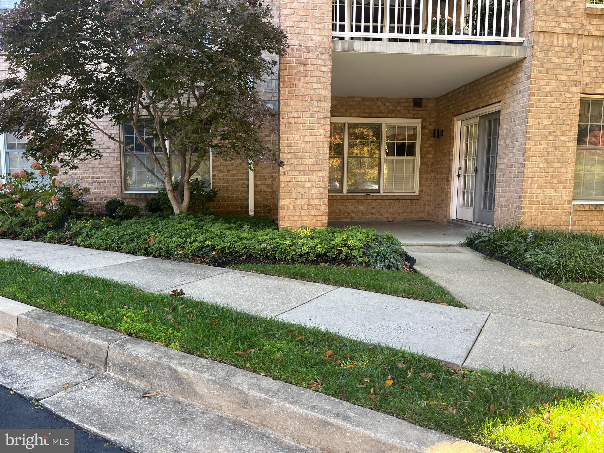 12330 Rosslare Ridge Road, Unit 108 Lutherville-Timonium, MD 21093 - Photo 2 of 23 Convenient first floor location