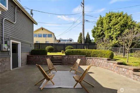 $575,000 | 4804 South 144th Street, Tukwila, WA 98168