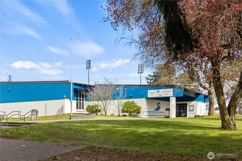 $575,000 | 4804 South 144th Street, Tukwila, WA 98168