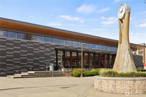 $575,000 | 4804 South 144th Street, Tukwila, WA 98168