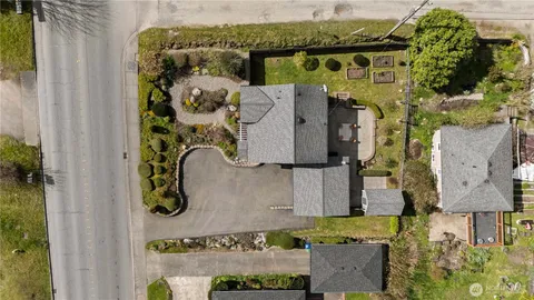 $575,000 | 4804 South 144th Street, Tukwila, WA 98168