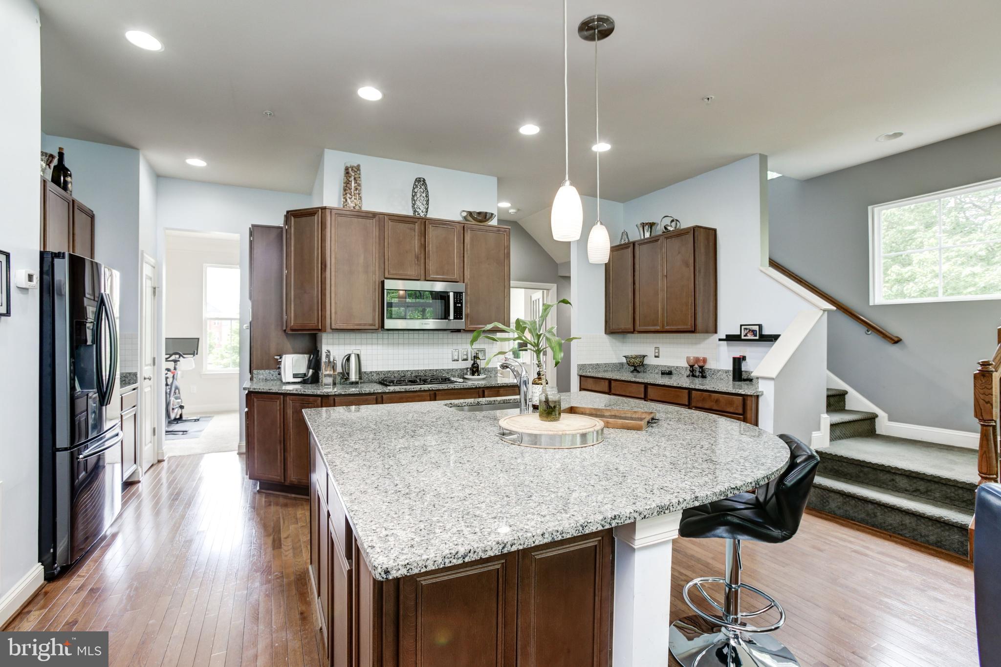 9868 Garden Ranges Laurel, MD 20723 - Photo 14 of 40 Kitchen