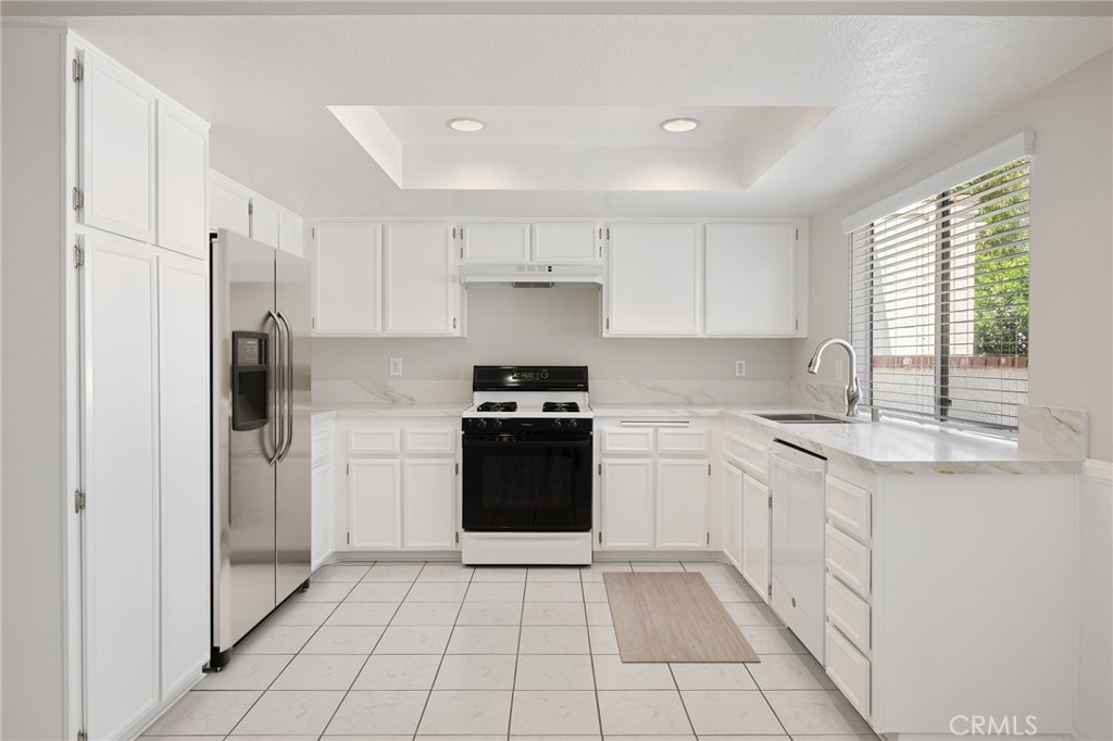 711 Santa Rosa San Dimas, CA 91773 - Photo 11 of 35