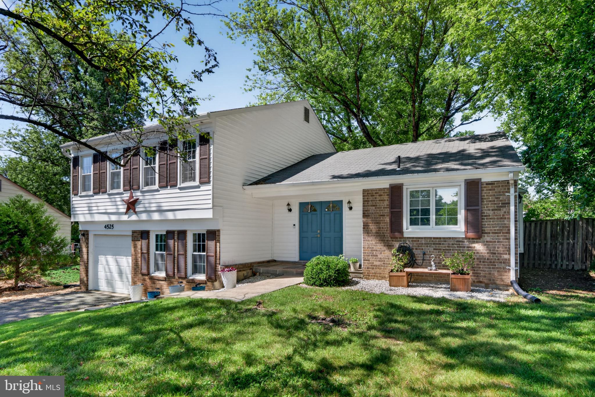 4525 Flintstone Road Alexandria, VA 22306 - Photo 2 of 40
