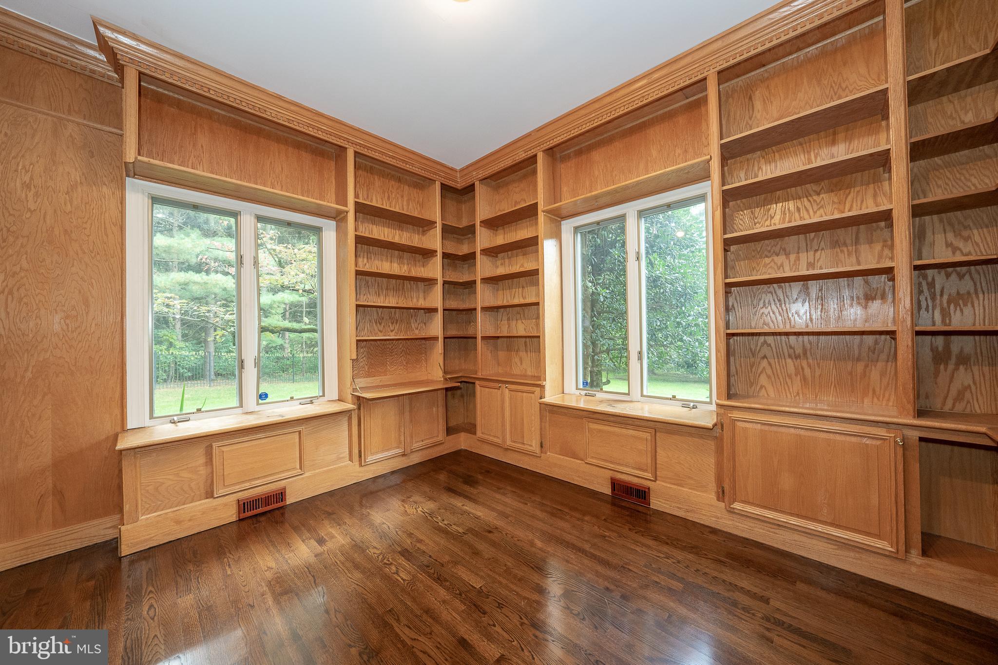 1405 Spring Mill Road Gladwyne, PA 19035 - Photo 6 of 54 Office