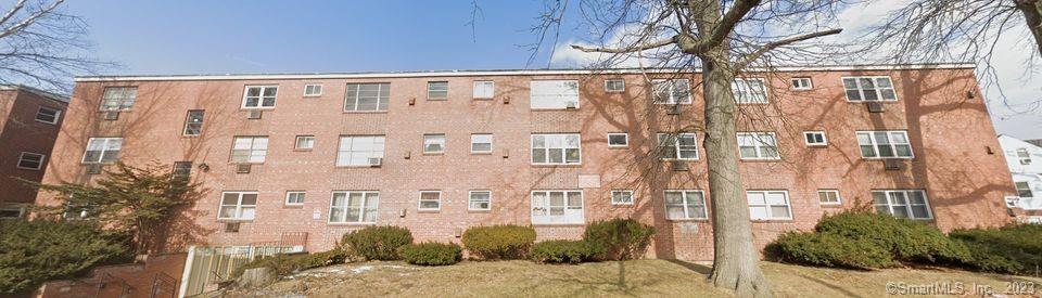 12 Merrill Street, Unit B1 Hartford, CT 06106 - Photo 1 of 1 a view of a building