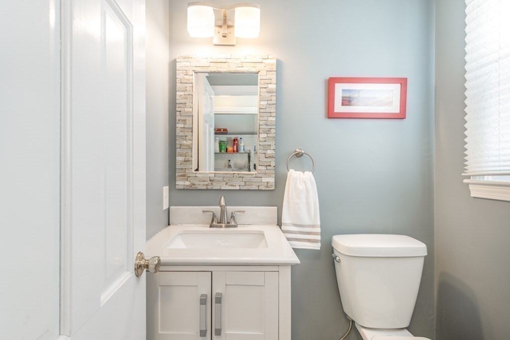 58 Dean Road Milton, MA 02186 - Photo 18 of 39 Gallery Image 18