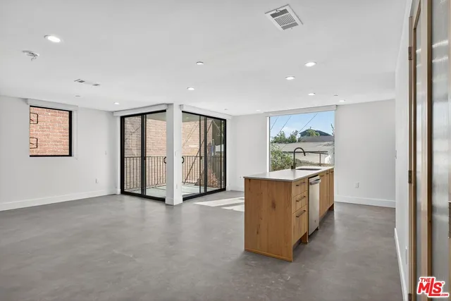 $4,695 | 2412 Eads Street, Unit 8, Los Angeles, CA 90031