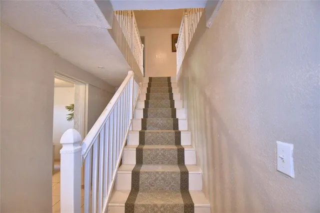 $1,300,000 | 201 Lake Bonny Drive East, Lakeland, FL 33801