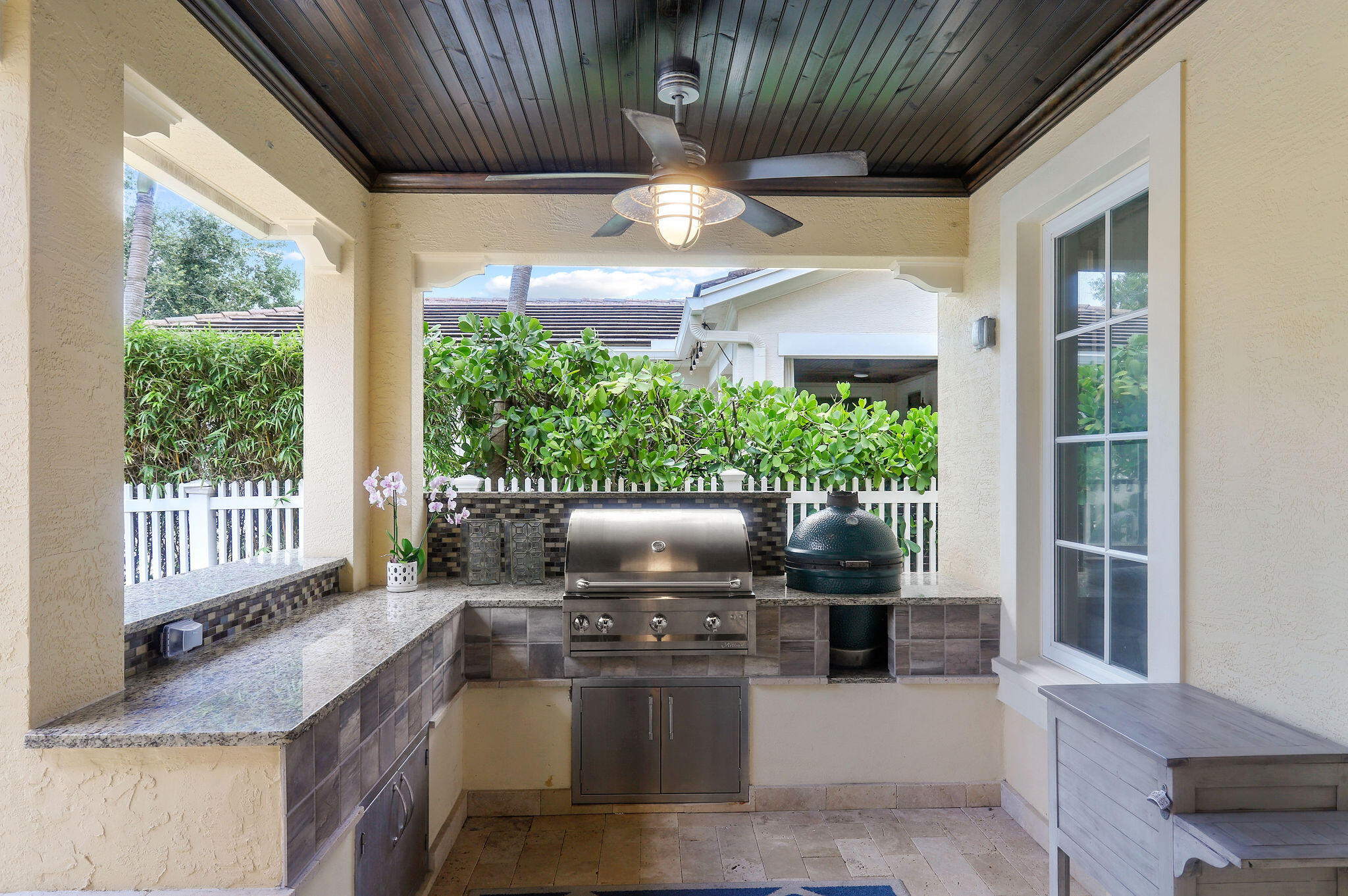 147 Killarney Court Jupiter, FL 33458 - Photo 39 of 68 Outdoor Kitchen
