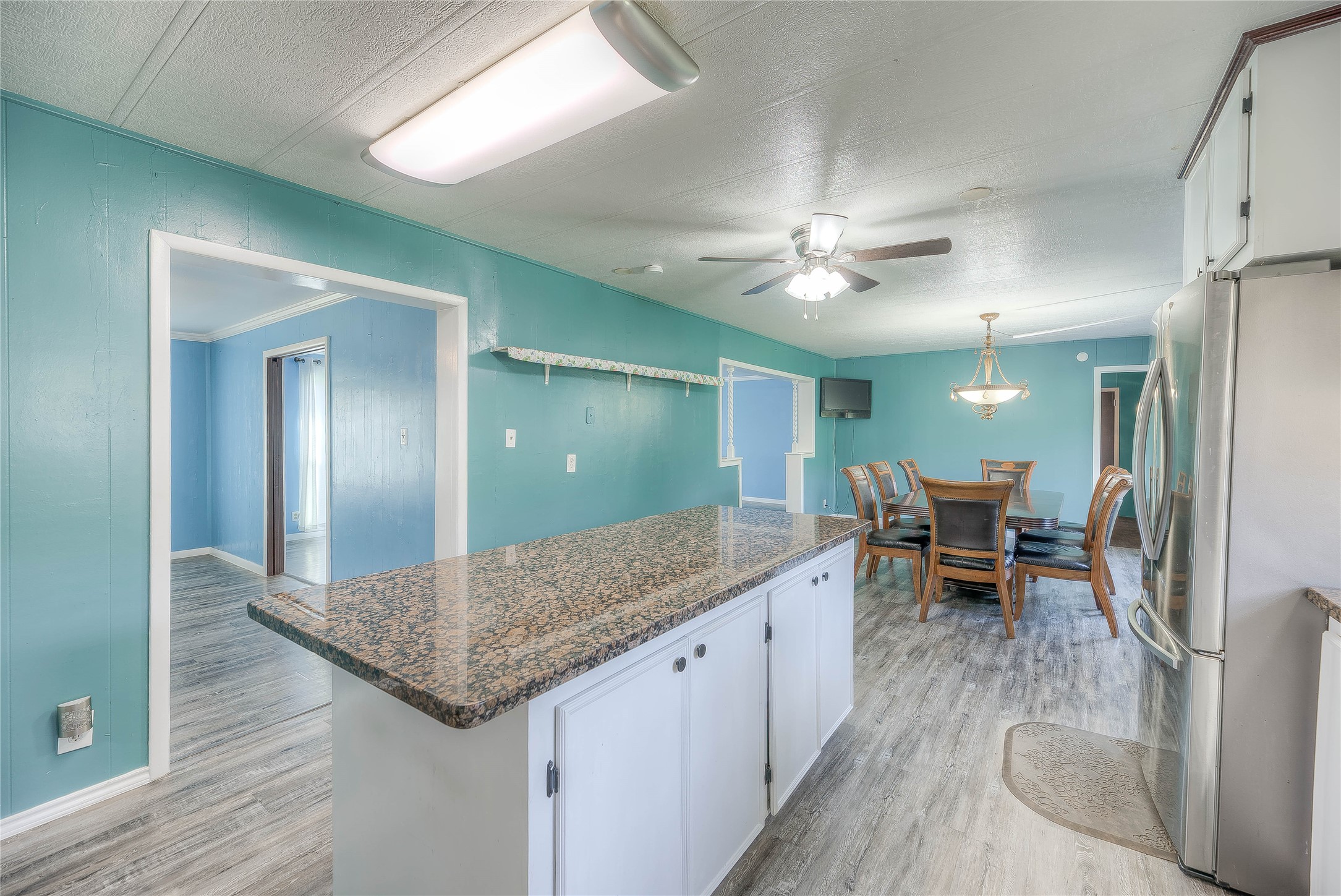 178 Inwood Drive Livingston, TX 77351 - Photo 11 of 46