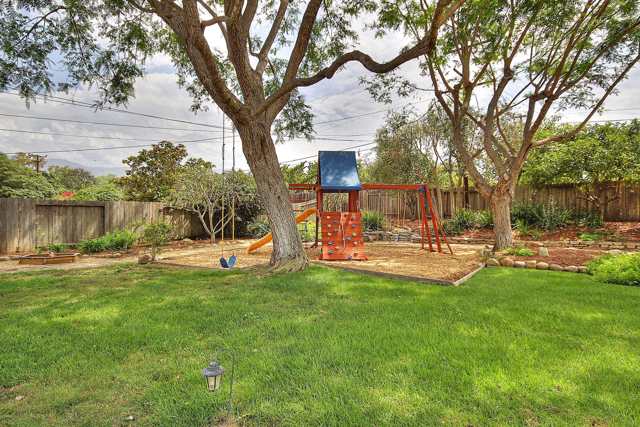 400 Arroyo Road Santa Barbara, CA 93110 - Photo 16 of 22 22
