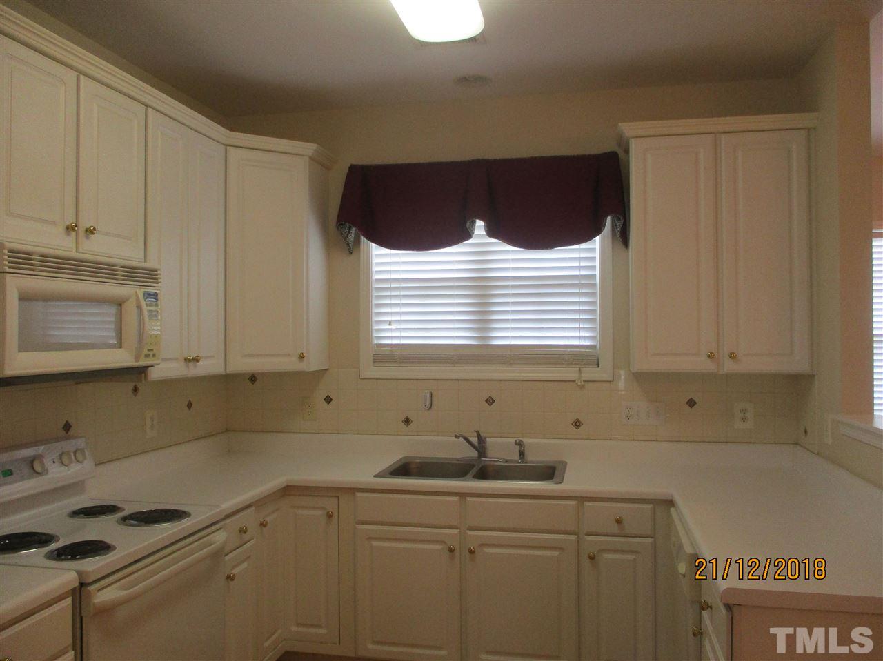 2822 Andover Glen Road Raleigh, NC 27604 - Photo 9 of 18