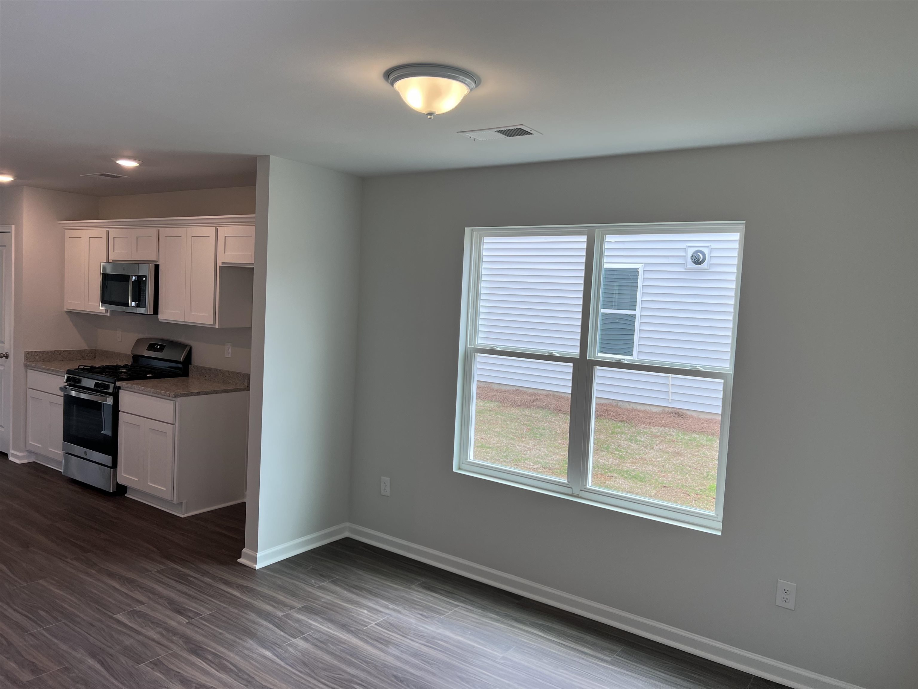 120 Braxton Drive Moore, SC 29369 - Photo 5 of 31