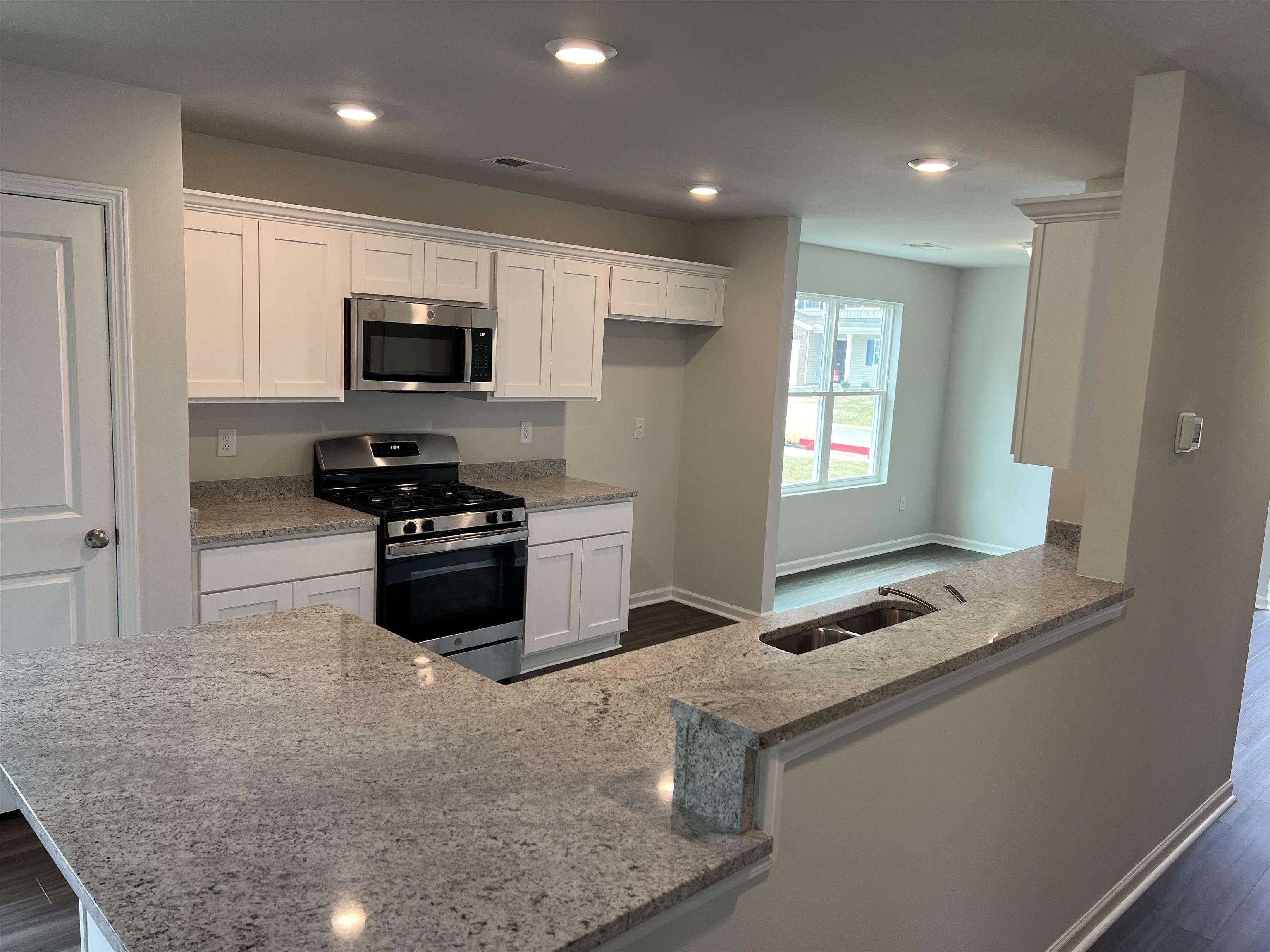 120 Braxton Drive Moore, SC 29369 - Photo 7 of 31