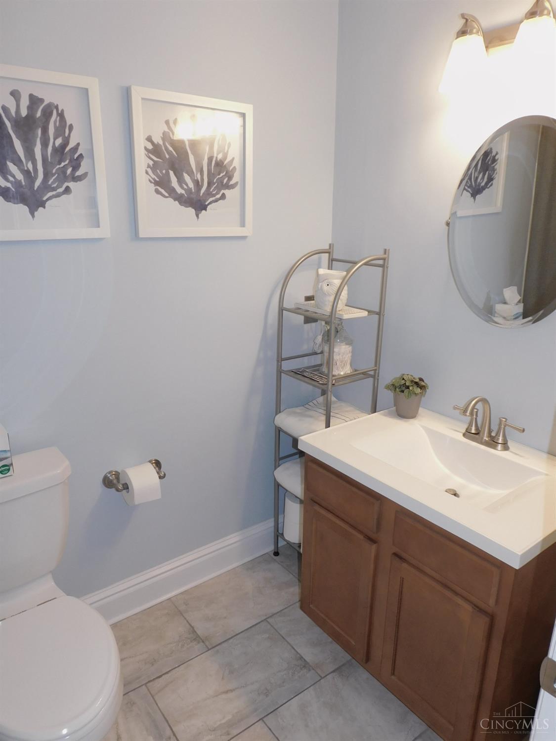5236 Fox Ridge Cincinnati, OH 45248 - Photo 18 of 28 Gallery Image 18