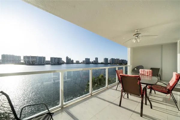 $4,500 | 18100 North Bay Road, Unit 504, Sunny Isles Beach, FL 33160