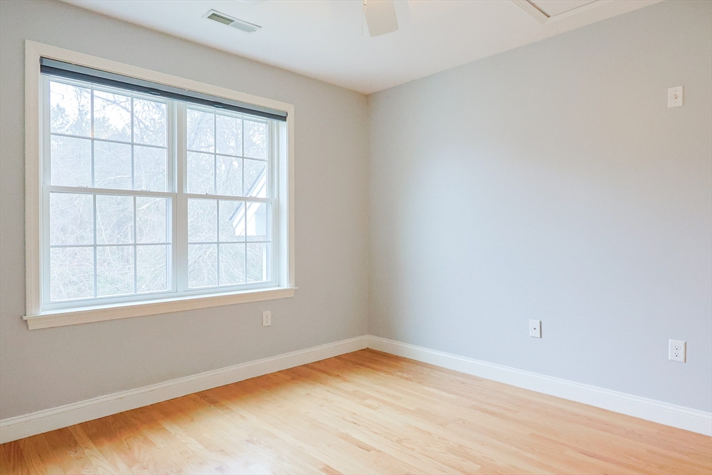 33 Garett Way, Unit 33 Holliston, MA 01746 - Photo 30 of 42