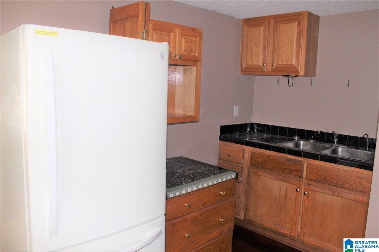 200 East 2nd Street Oxford, AL 36203 - Photo 8 of 18
