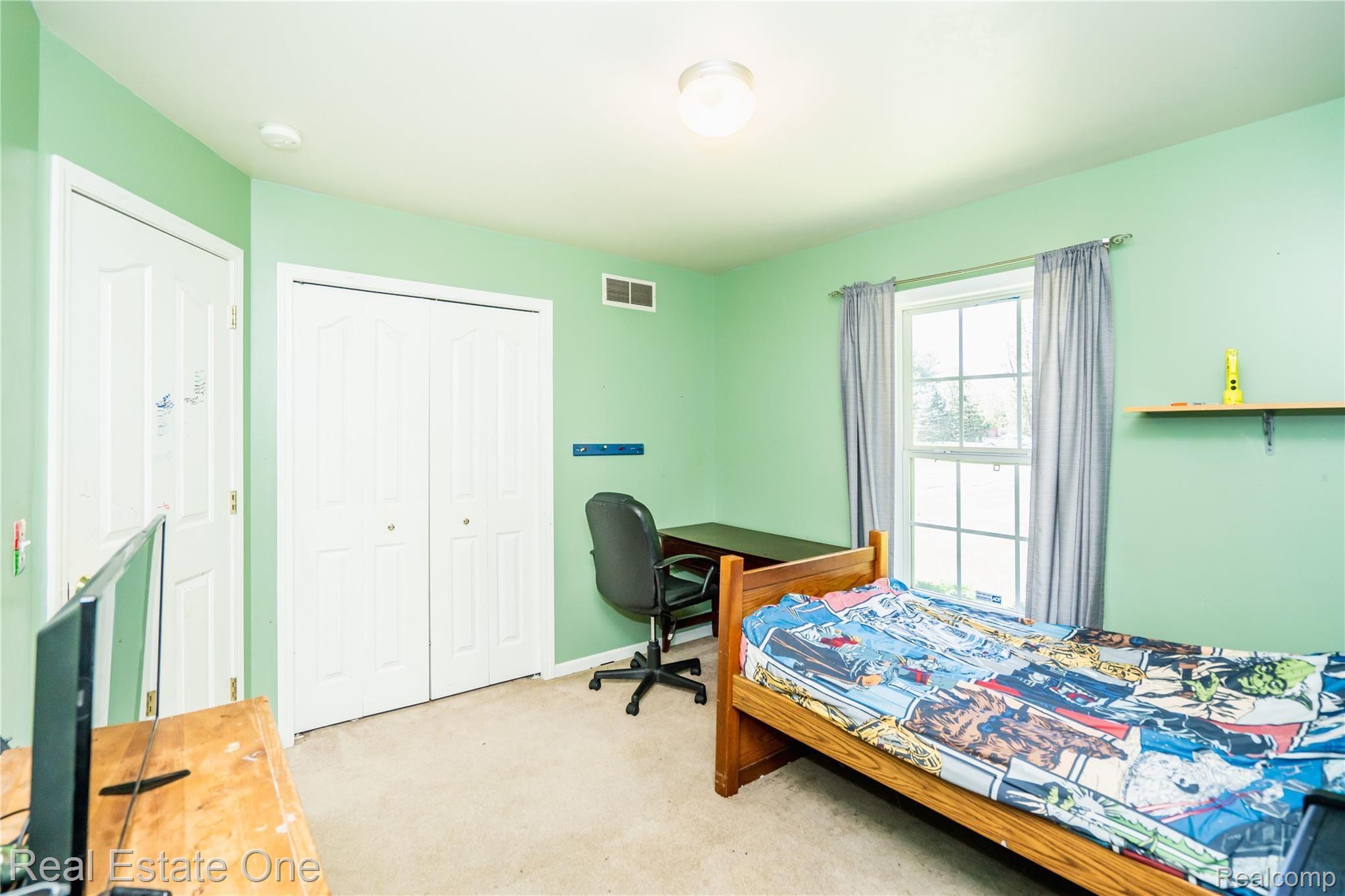 15203 Hawley Road Holly, MI 48442 - Photo 28 of 43 039_39.jpg