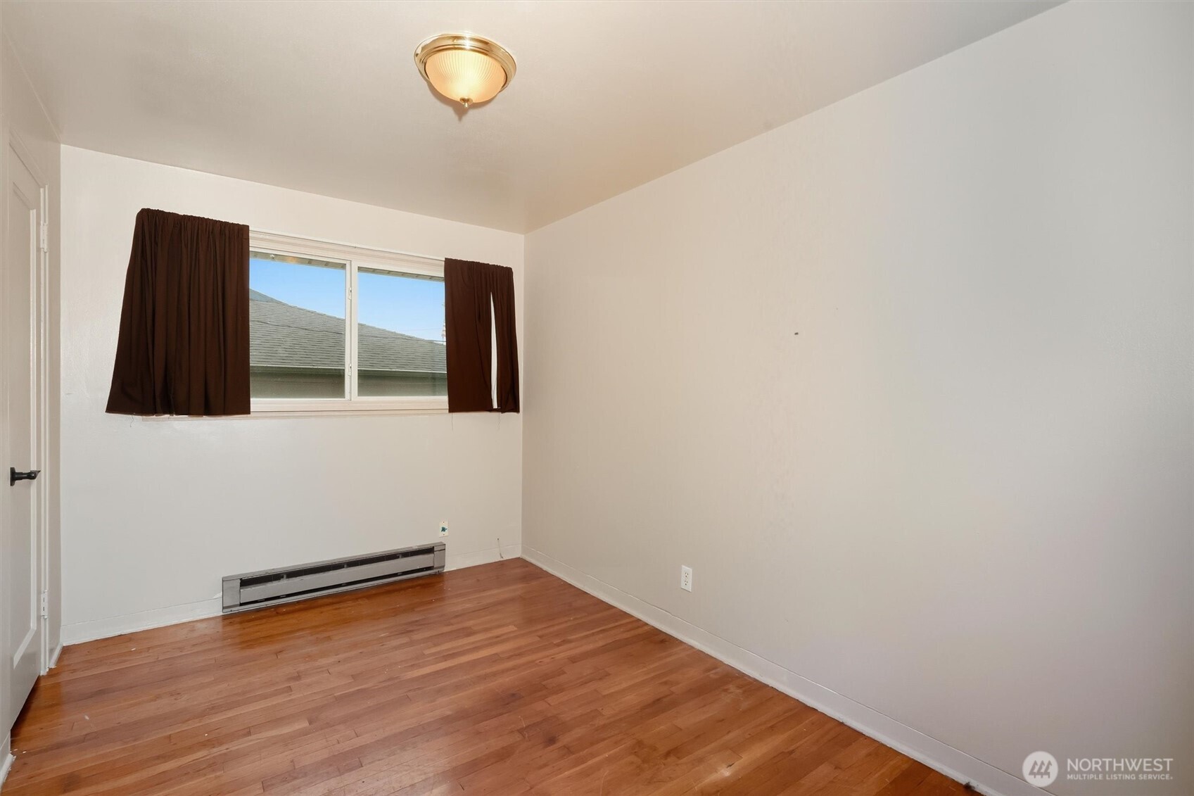 232 Bridgeway Everett, WA 98201 - Photo 14 of 40